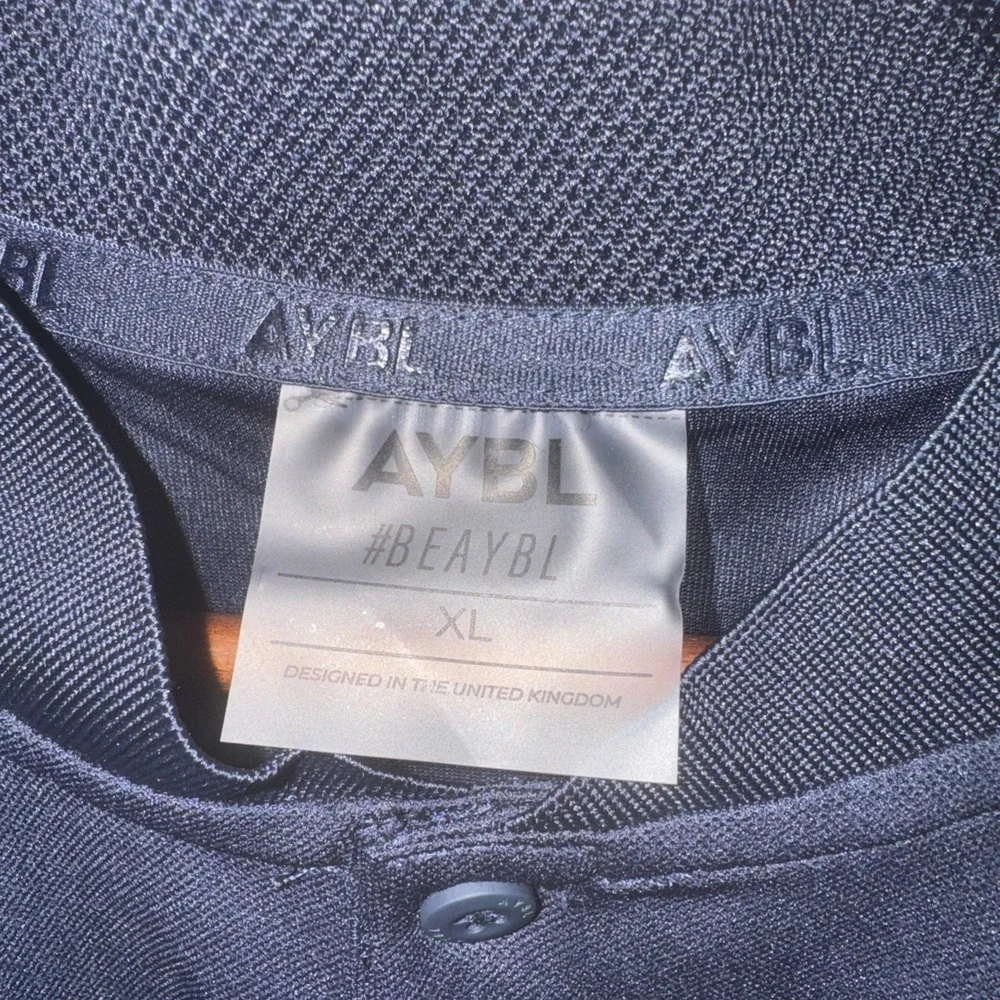AYBL Performance Collarless‎ Seamless Polo Navy Blue XL Designed In Uk NWT